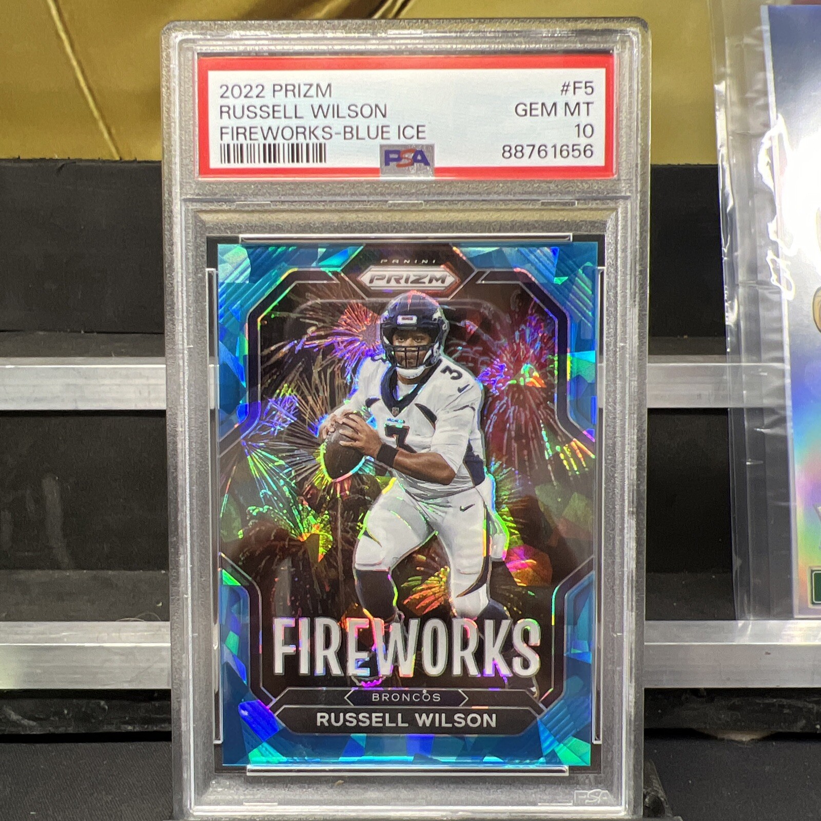 2022 Panini Prizm - Fireworks Blue Ice Prizm #F-5 Russell Wilson /99 GEM 10