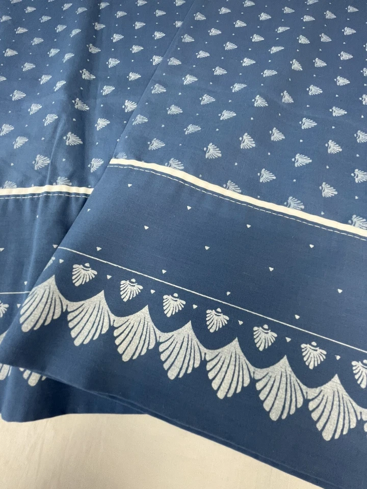 Vintage Fieldcrest King Size Pillow Cases Blue Shell Percale Cotton Piping U.S.A - Image 2 of 4