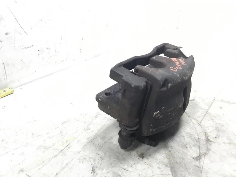 Chevrolet Traverse 2012 pinza de freno delantera izquierda lado del conductor OEM+ Foto 3 de 4