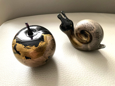Isle Of Wight Azurin / Amethyst Apple & Rare Azurin / Black Snail Briefbeschwerer