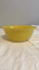 Pyrex Rainbow Bright Yellow 323 Clear Bottom 1.5L Mixing Bowl 1980's