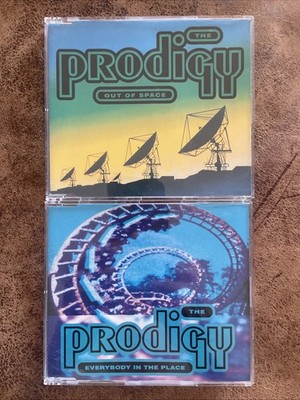 The Prodigy - Everybody in the Place & Out Of Space - 4 Track CD Singles 1992