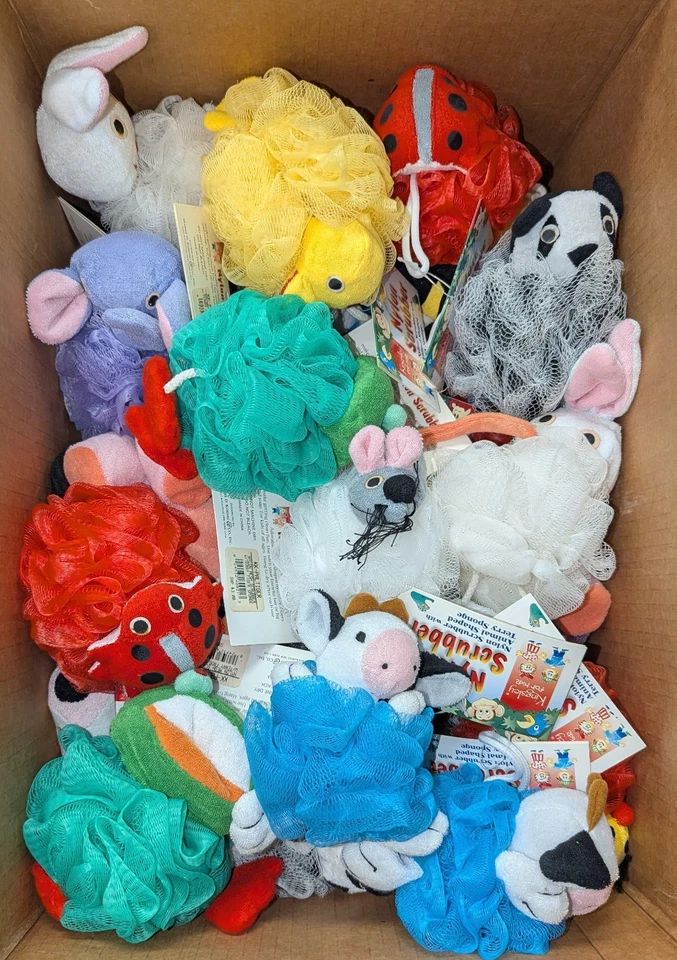 LOTE DE 38 DEPURADORES KINGSLEY PARA NIÑOS SURTIDOS DE NYLON CON TEMÁTICA ANIMAL Foto 3 de 3