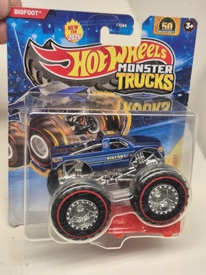 Hot Wheels Monster Trucks Bigfoot Treasure Hunt 
