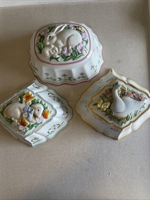 3 1986 Le Cordon Bleu Franklin Mint Ceramic Baking Molds Wall Hanging Animals