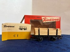 Vagone portalegname Rivarossi H0 CT. Metà anni 50. Lungo 10 cm e alto 4 cm.