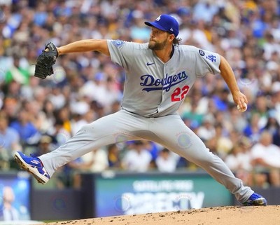 8x10 Photo CLAYTON KERSHAW Los Angeles Dodgers 3000 K s MVP Cy Young All Star