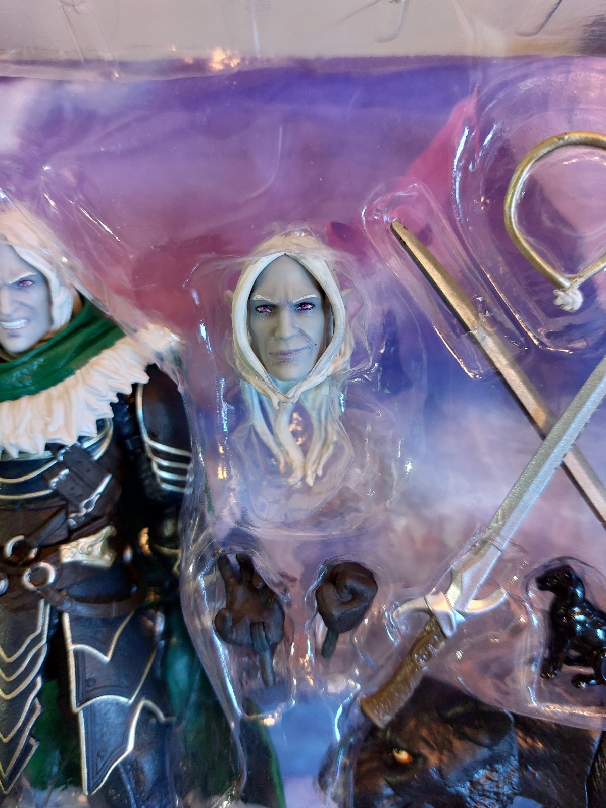 Hasbro Dungeons & Dragons Forgotten Realms Drizzt Guenhwyvar Figure Open Box thumbnail 3