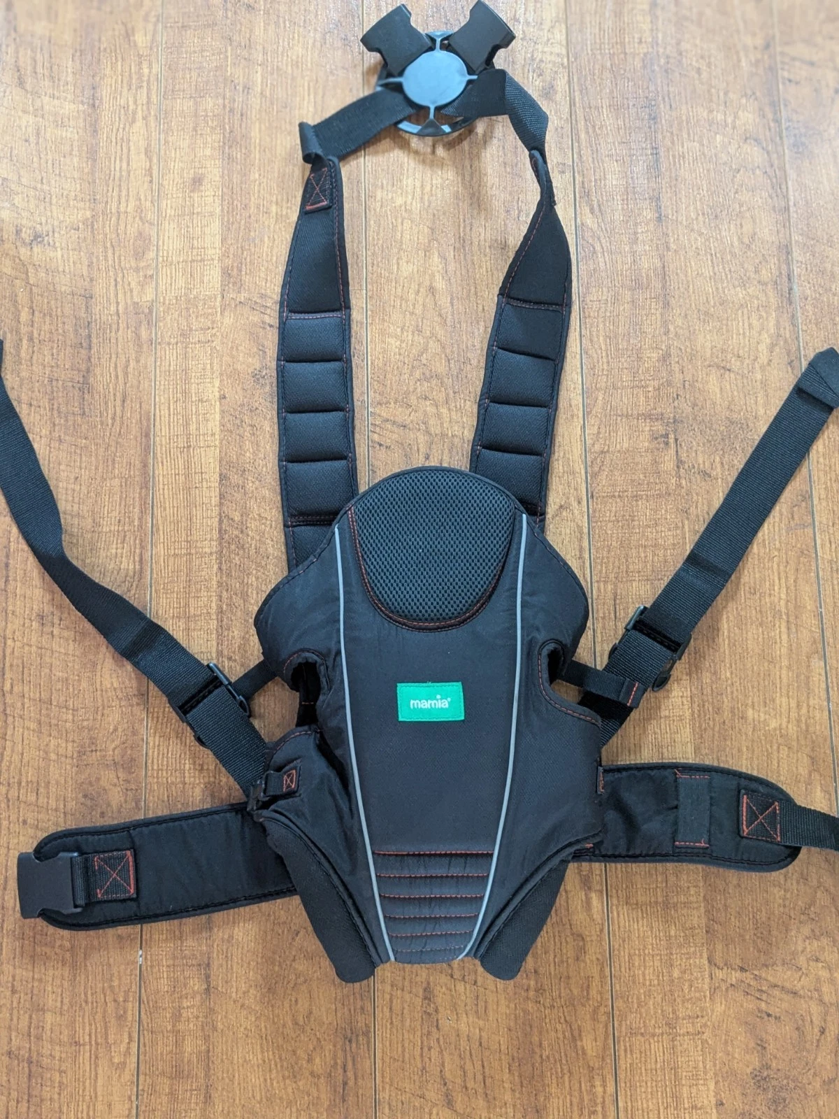Mamia Baby Carrier