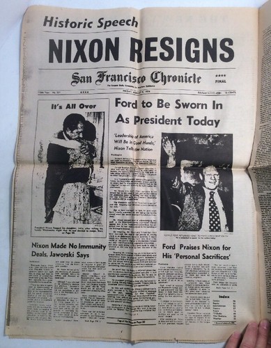 Newspaper Headlines Of The 20th Century Souvenier Collection PreownedBook.com - Picture 5 of 12