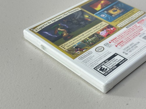 The Legend of Zelda: Ocarina of Time 3D (Nintendo 3DS) sellado de fábrica - Imagen 11 de 13