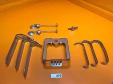 Lot Of 10 USSC Thora-Lift Retractor Set, F7280