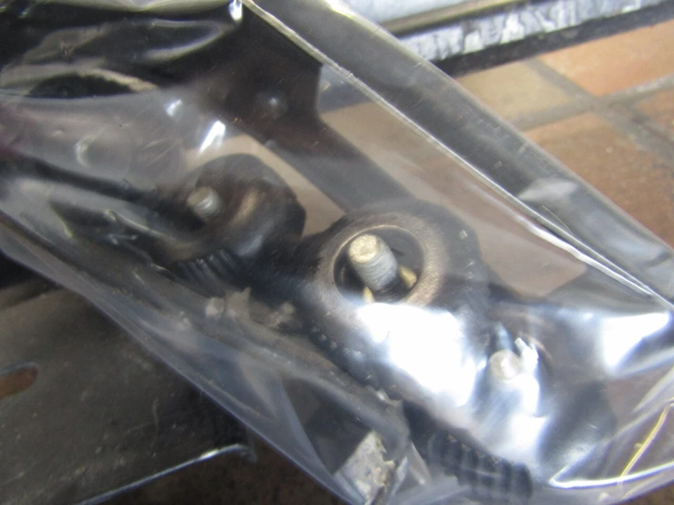 Gepäckträger AUDI A6 C6 4F Dachträger THULE ROOF RACK CARRIER RAILLING - Bild 2 von 4