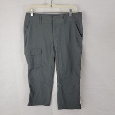 COLUMBIA Womens Capri Pants Sz 6 GRAY Omni Shade PFG Rip Stop Nylon Hiking Camp