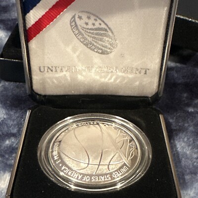 2020-P US Basketball Commemorative Proof Silver Dollar in OGP