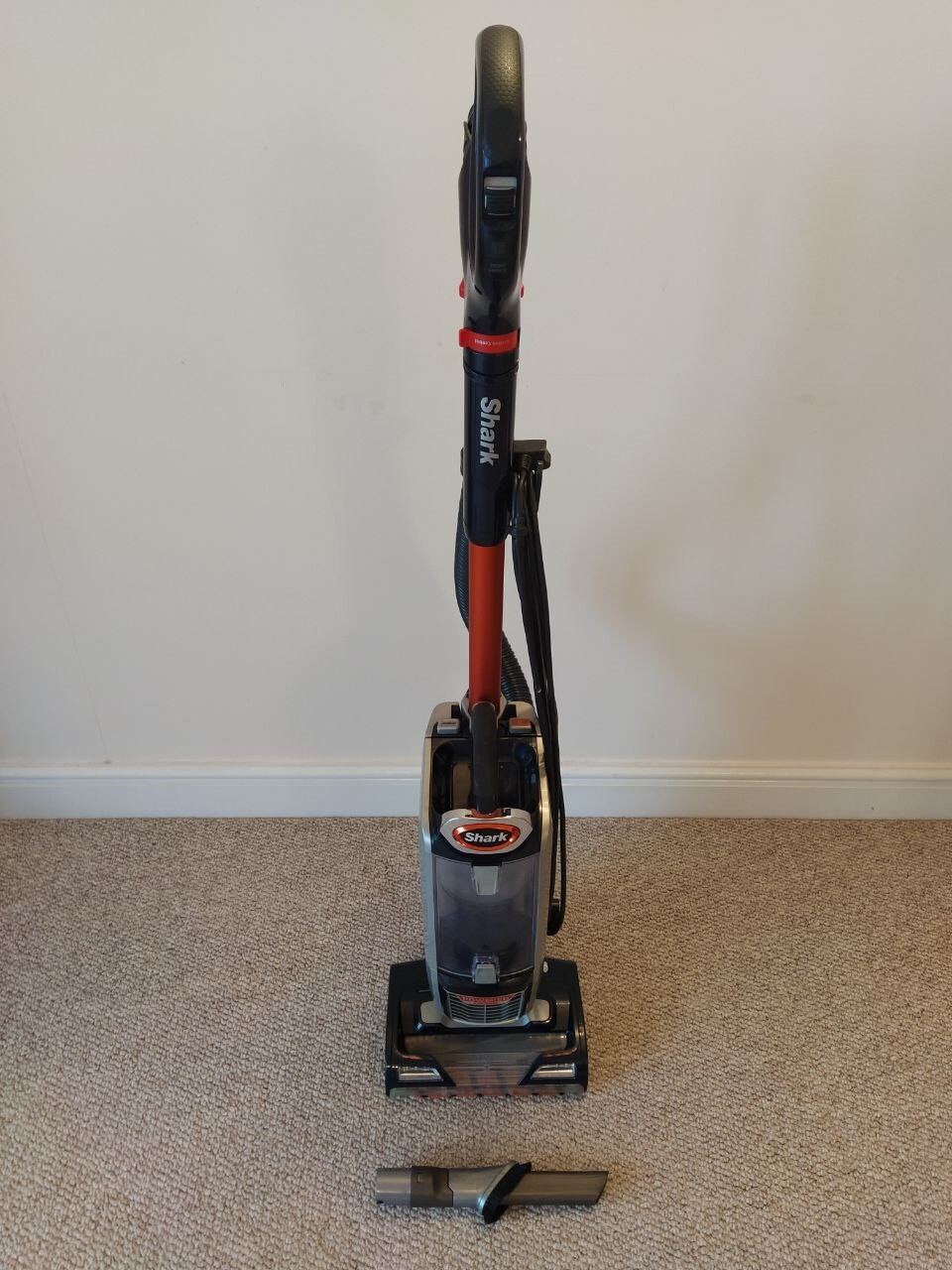 Shark Powerful Anti Hair Wrap Upright Vacuum Cleaner Navy/Orange