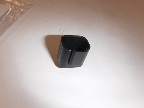AMPHENOL SINE SYSTEMS AT04-4P-BM01 Rectangular Power Connector (T) - Picture 4 of 6