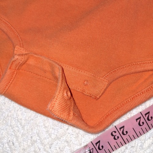 Harley Davidson One Piece Naranja Negro Logo 12m - Imagen 5 de 6