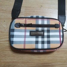 Sacoche Burberry Luxe NEUF avec Boîte – Vintage collector