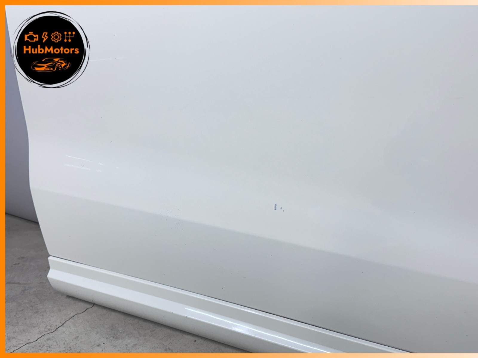 17-24 Maserati Levante S M161 Front Right Passenger Side Door Shell White OEM