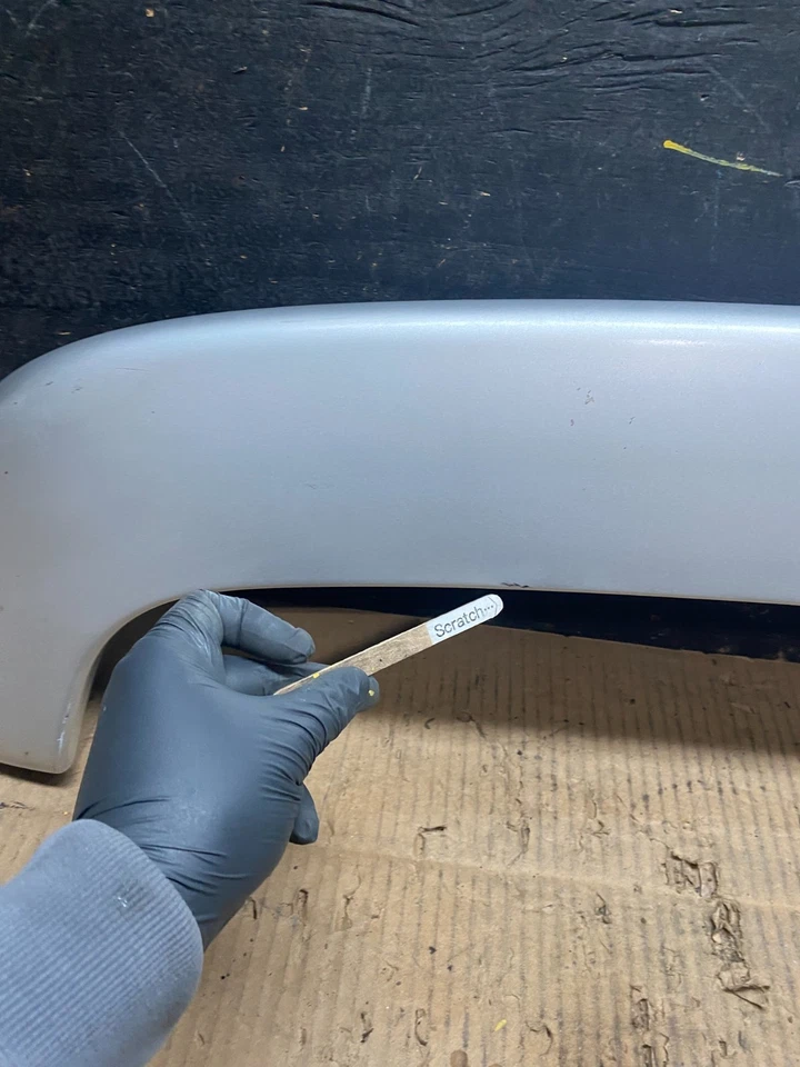 Alerón superior trasero Toyota Highlander 2001 a 2007 OEM T9710 DG Foto 4 de 4