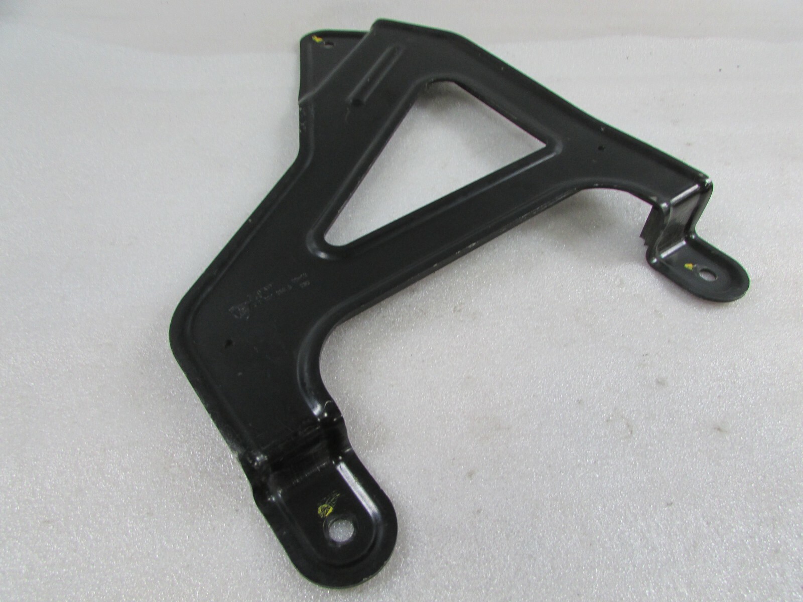 Lamborghini Aventador LP700, LH Lower Fuel Tank Strap Bracket, Used, 470201069C