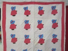 Vintage 1950's Baby Child's Quilt white red blue Appliqued Sun Bonnet Sue