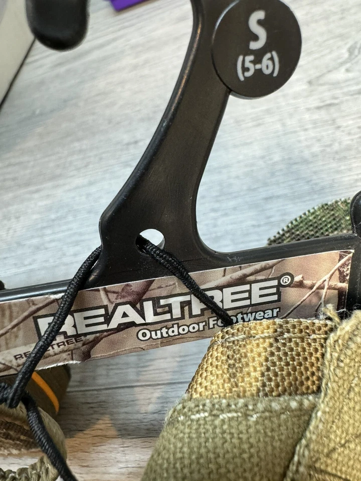 NEW Boy Toddler REAL-TREE Camo Flip Flops Sandals Size S (5/6) - Image 4 of 4