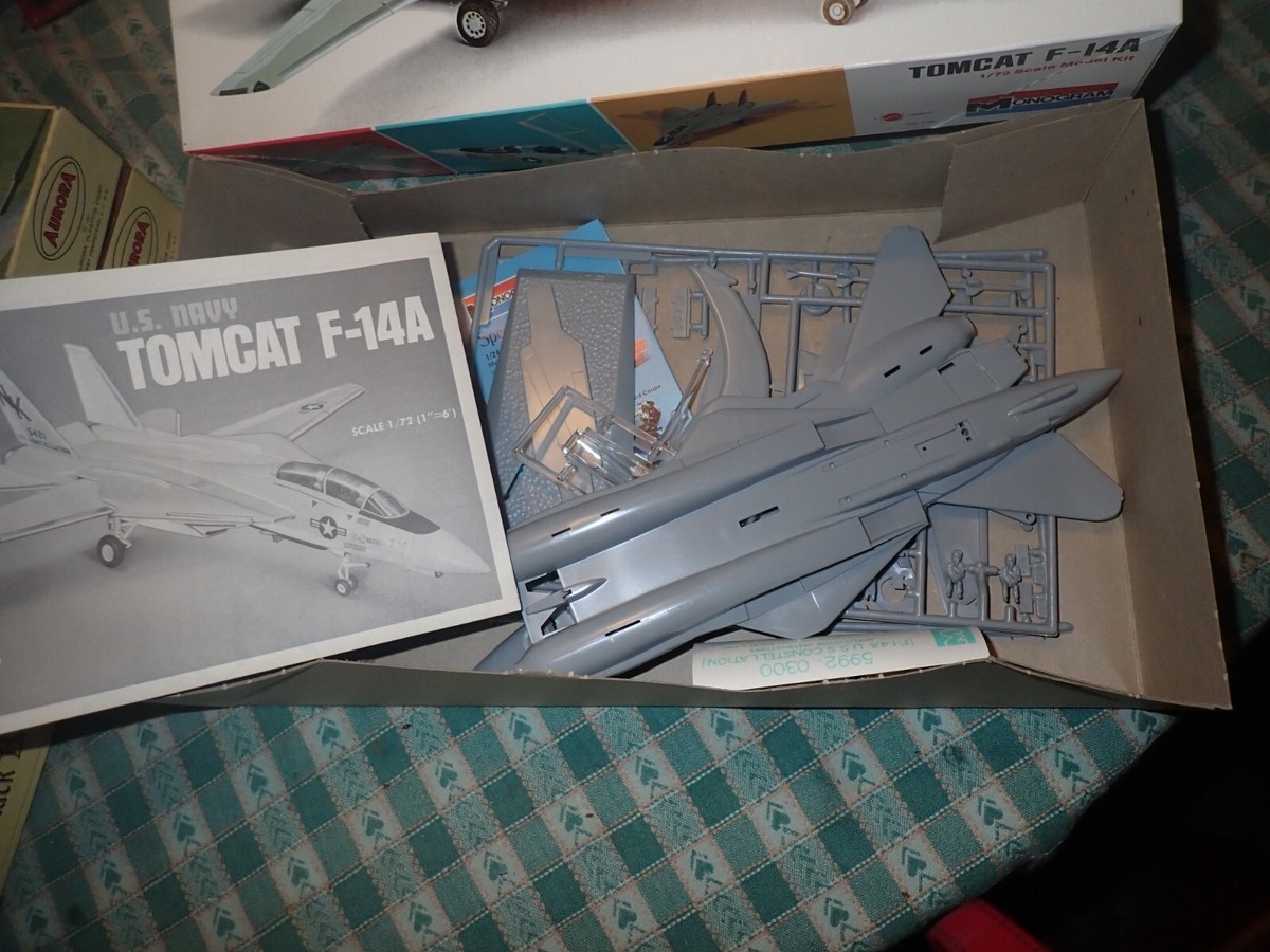 VINTAGE MONOGRAM Tomcat F-14 1/72 Scale PLANE MODEL KIT #5992 | eBay