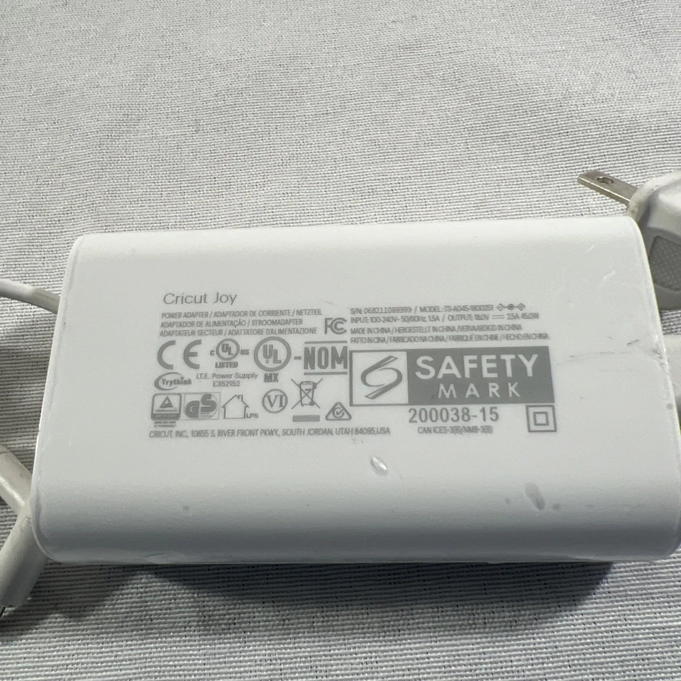 CRICUT OEM ШНУР ПИТАНИЯ АДАПТЕР ПЕРЕМЕННОГО ТОКА для Joy TS-A045-1800251 ПОДЛИННЫЙ - Изображение 2 из 4