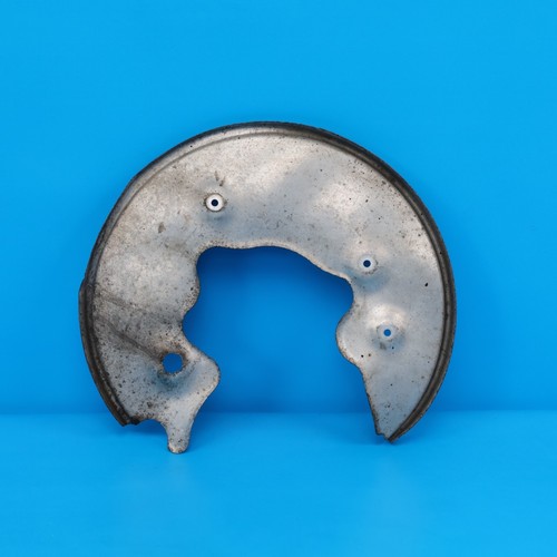 Brake disc dust cover plates