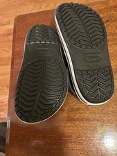 Black Clogband Crocs J4