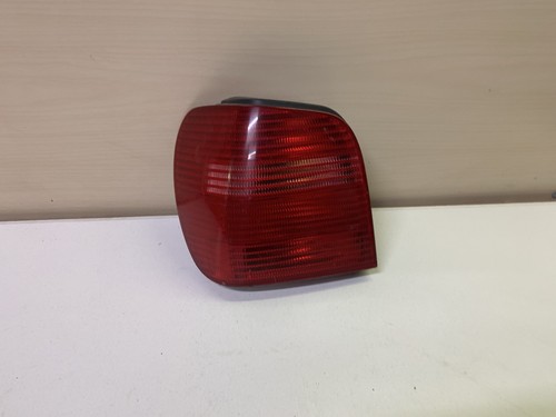 Rückleuchte Rücklicht Bremslicht VW Polo 6N2 links 6N0 945 095H ORIGINAL