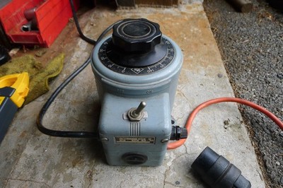 SUPERIOR ELECTRIC POWERSTAT VARIABLE AUTOTRANSFORMER 116B, 0-140V, 10 A,  120 IN