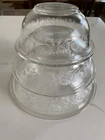 Set of 3 Vintage Pyrex Colonial Mist Nesting Mixing Bowls 323 325 326