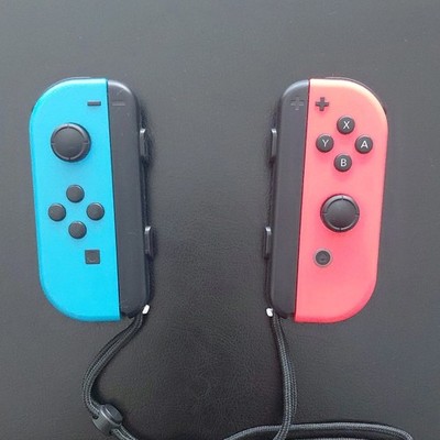 Nintendo Joy-Con Controller Set Blau/Rot für Nintendo Switch Konsole