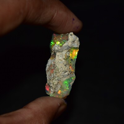 Trockenopal grob 25,35 Karat natürlicher äthiopischer Welo Opal Roh Feueropal...
