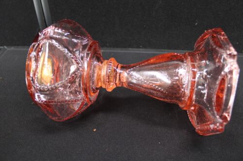 PINK Reproduction Findlay Glass "Queen of Hearts" Oil Lamp {420} - Picture 2 of 7