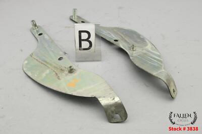 2012 Harley Dyna Switchback Back Rear Fender Mout Bracket Set