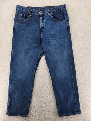 Wrangler men's size 36X30 blue jeans regular logo 5 pockets