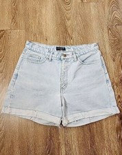 VINTAGE 90's HIGH WAISTED GUESS USA JEAN SHORTS Light Wash 32" waist 4" inseam