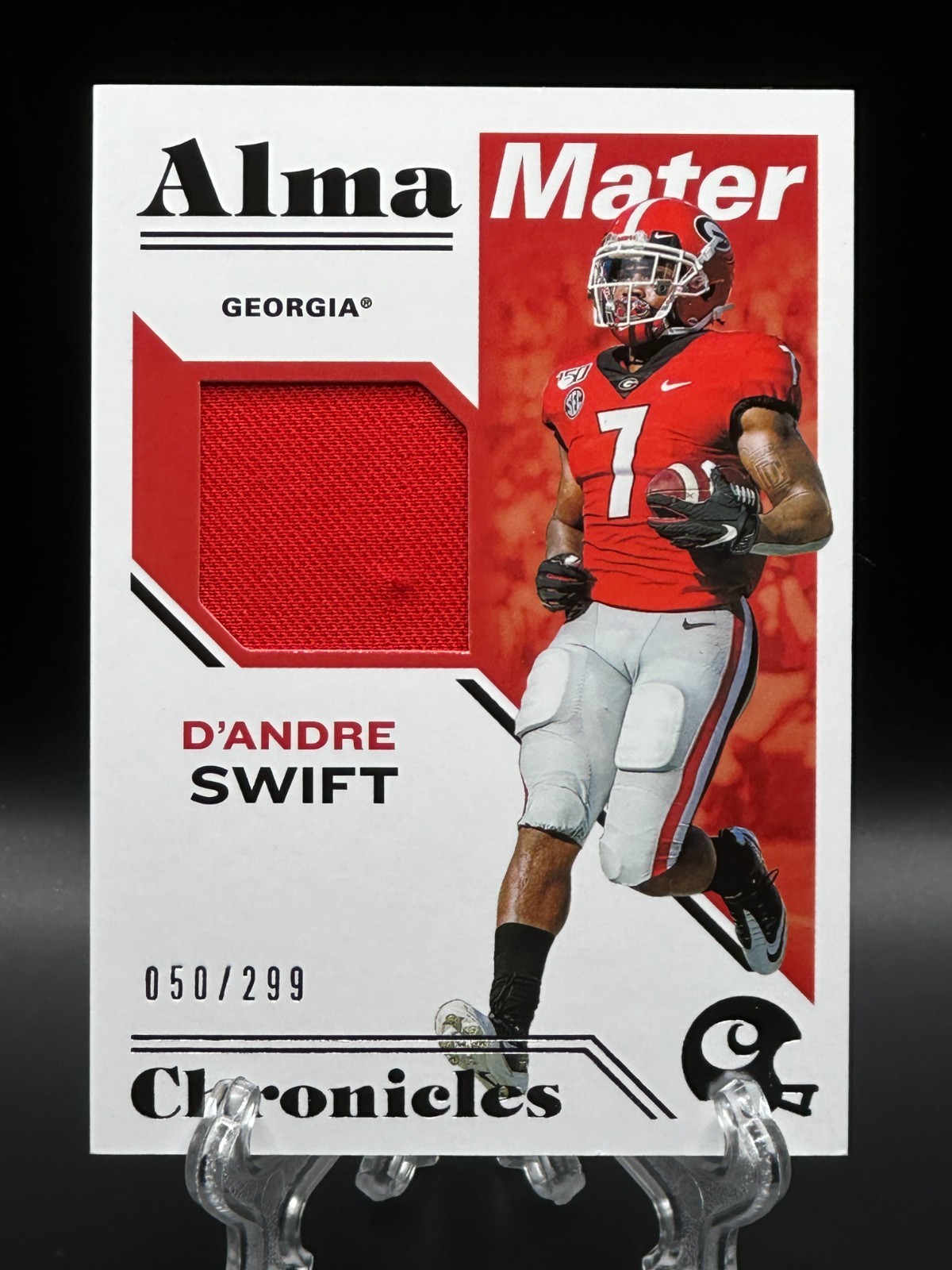 D'Andre Swift Panini Chronicles Draft Picks Certified Collegiate Fabric of the Game #11 Base