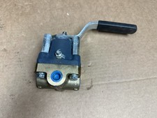 BARKSDALE 142P3WOG WPR 3000 PSI BALL VALVE