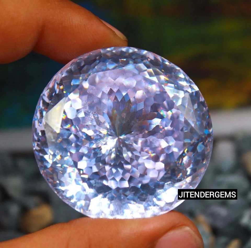 Piedra preciosa suelta de corte redondo enorme color blanco natural certificado 501 quilates+ Foto 3 de 4