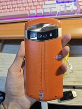 Luxury Meitu V6 Smartphone AMOLED Genuine Leather  18K Gold Design 6G 128G