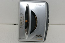 Sony WM-FX195 Walkman Portable Cassette Player AM/FM Radio TESTED 
