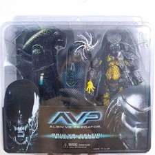 NECA Grid Alien vs Celtic Predator AVP Xenomorph 7