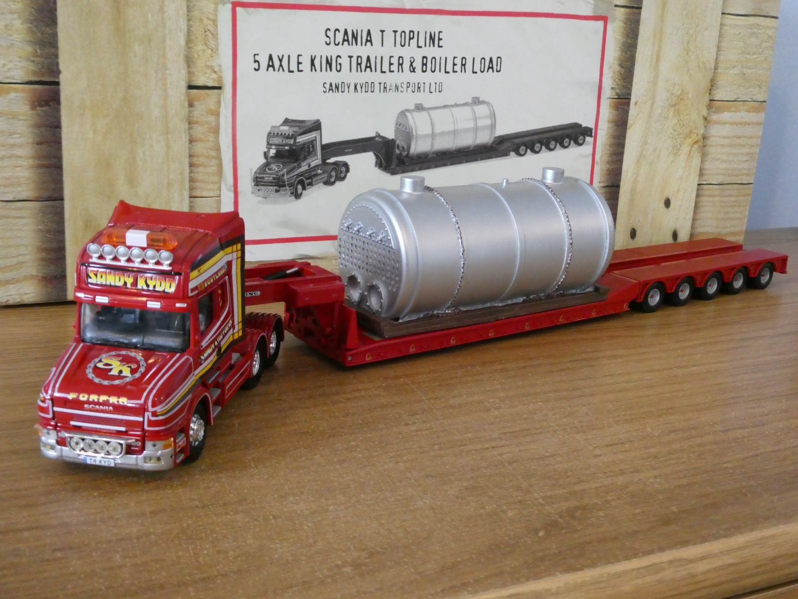 CORGI CLASSIC SANDY KYDD FORFAR SCANIA T CAB LOW LOADER TRUCK MODEL CC12810 1:50