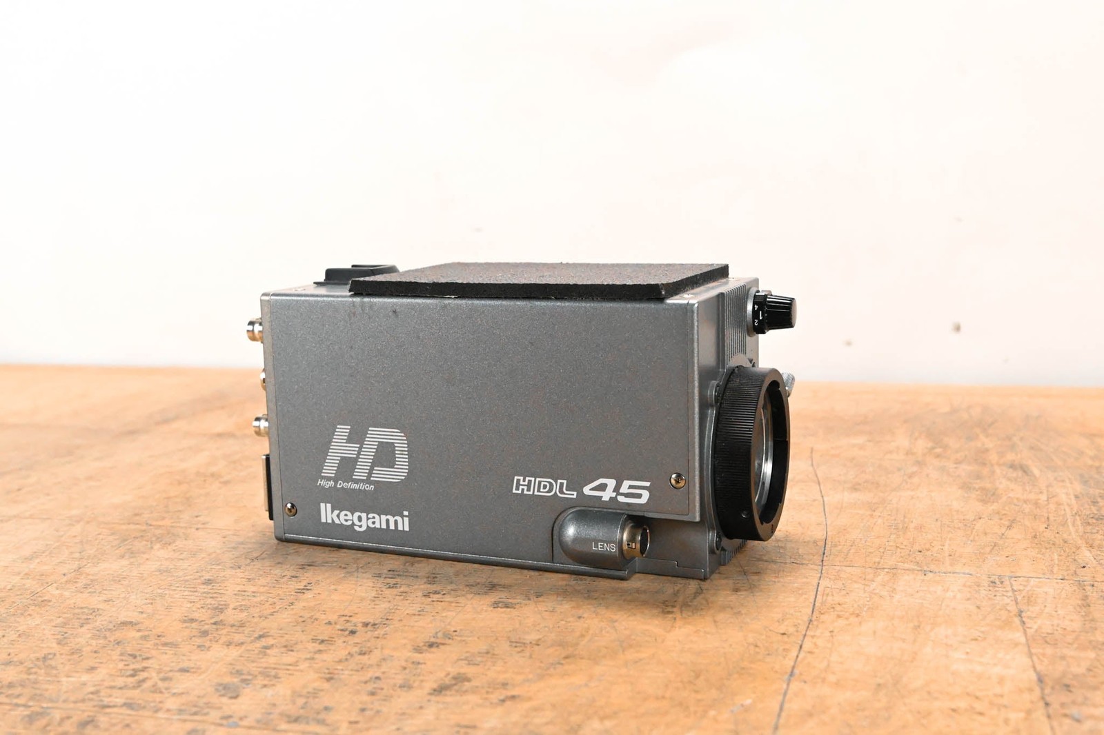 Ikegami HDL-45i 3CCD Multi-Purpose HDTV Camera CG01PXP