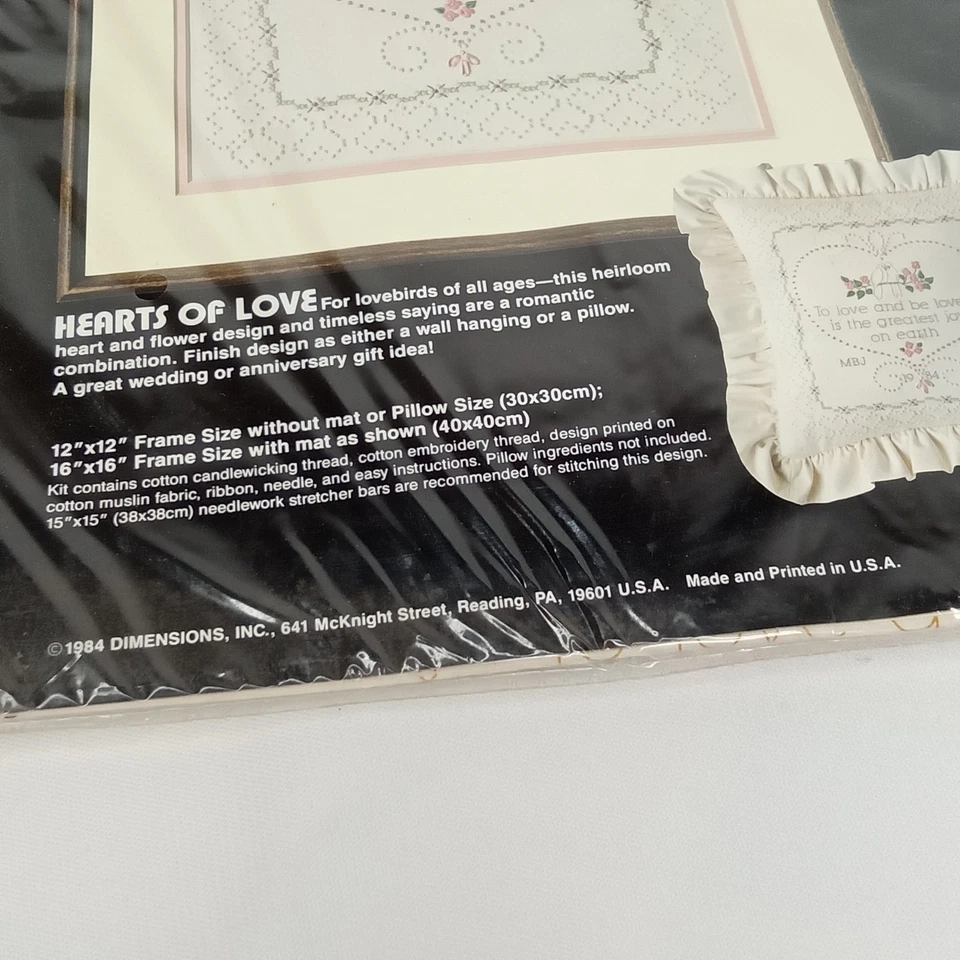 Kit de punta de aguja vintage Needlecraft Hearts Of Love Dimensions sellado años 80 Foto 3 de 4
